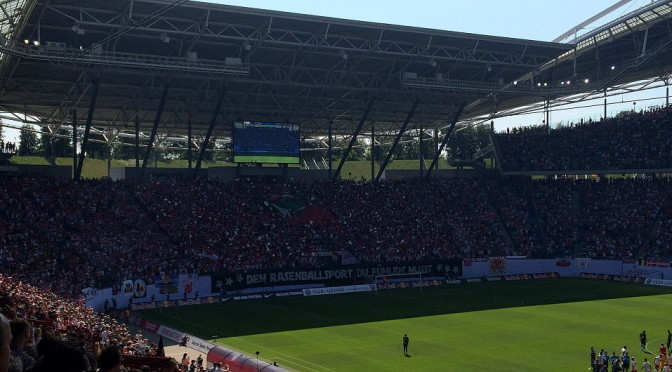 RB-Fan-Choreo beim Spiel gegen St.Pauli 2015